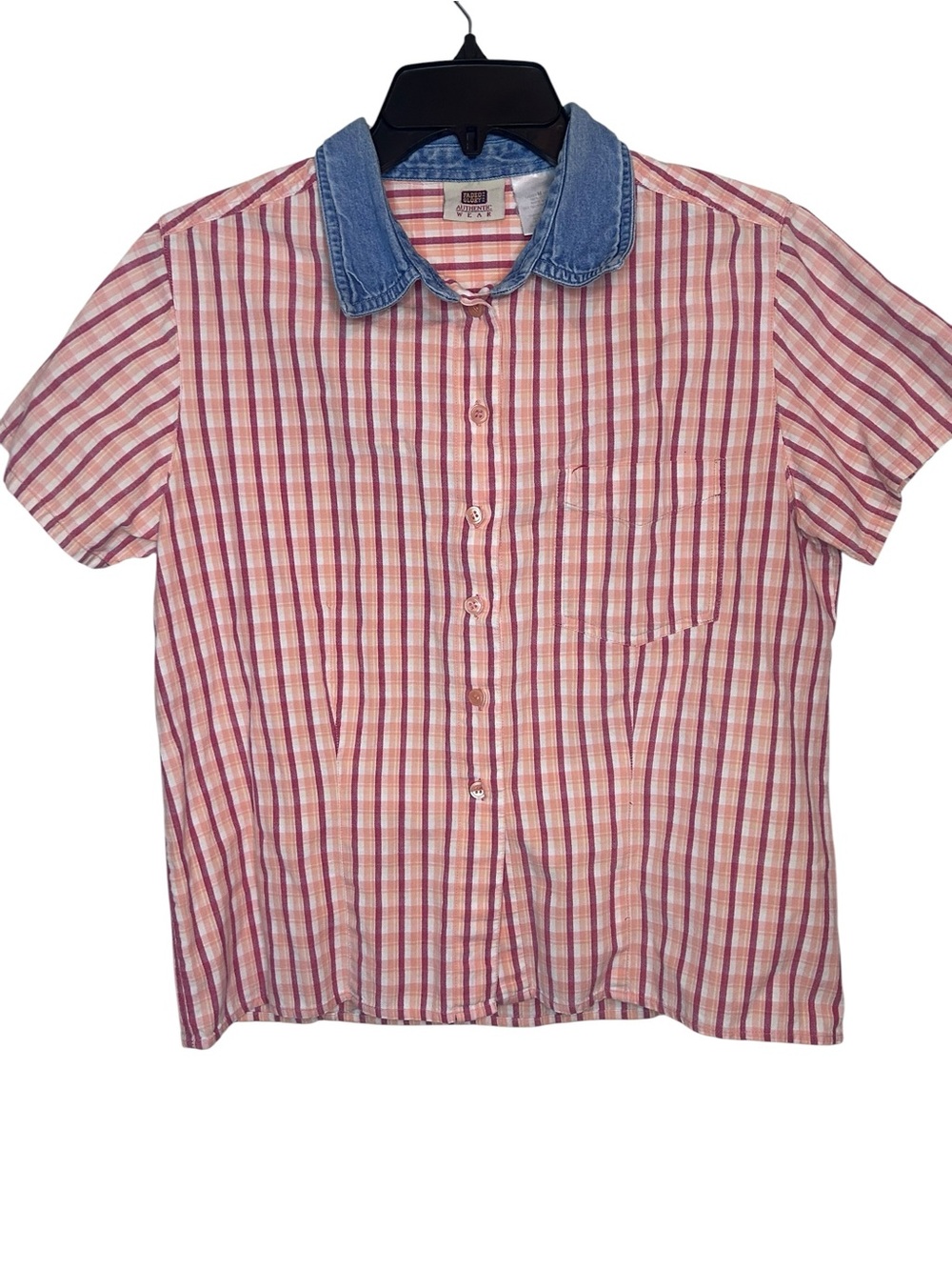 Faded Glory Pink Plaid Short-Sleeve Button-Down with Denim Collar